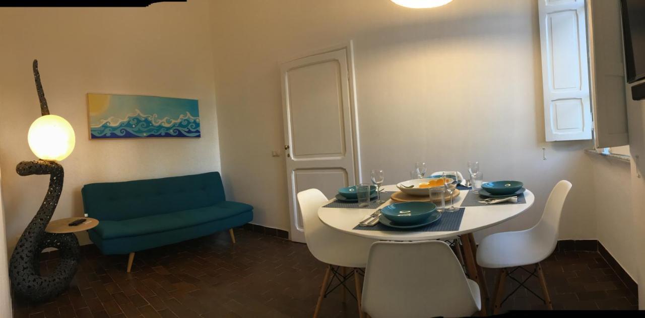 Вилла La Terrazza Sul Mare Санта-Маринелла Экстерьер фото