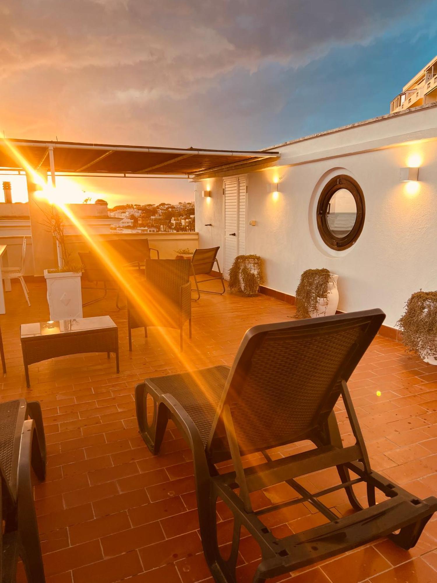 Вилла La Terrazza Sul Mare Санта-Маринелла Экстерьер фото